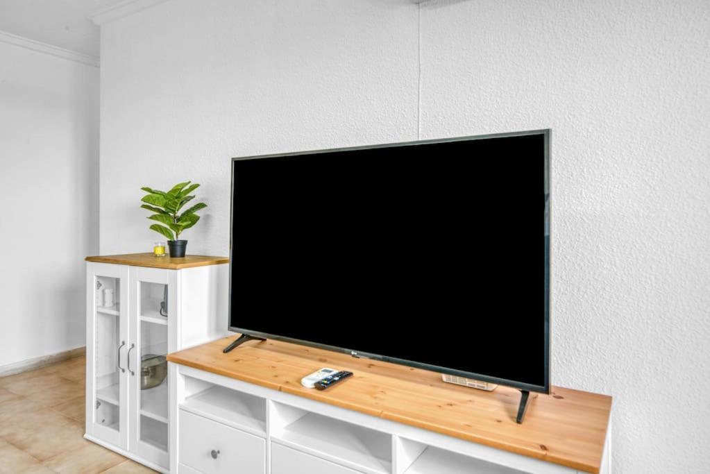 Luxe Apartment, Chill Out, Beach 10 Min Alicante Bagian luar foto